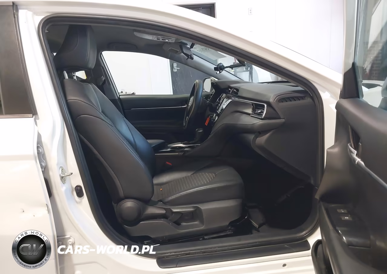 2020 Toyota Camry Se VIN:4T1G11AK1LU941953 - 5