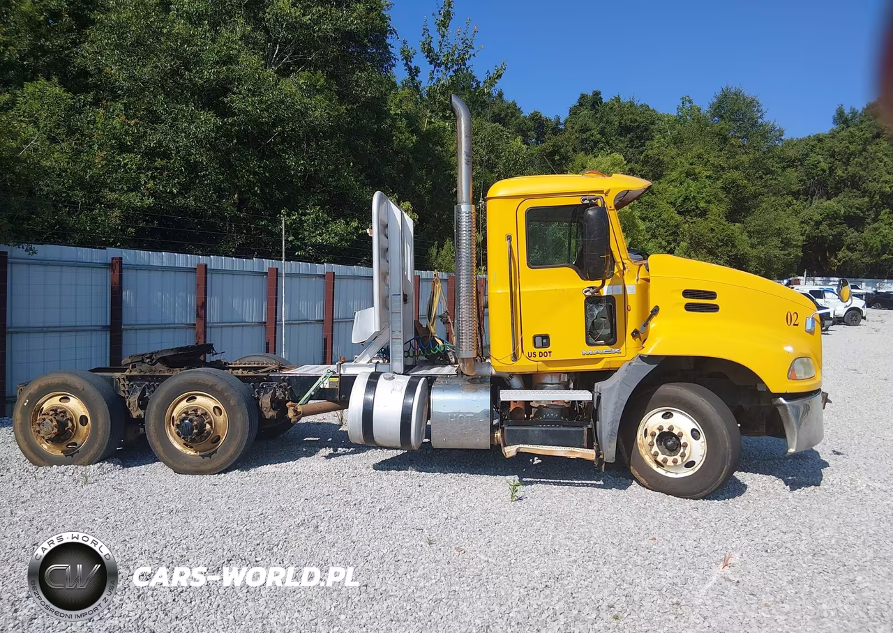 2013 Mack 600 Cxu600 VIN:1M1AW07Y9DM026030 - 14