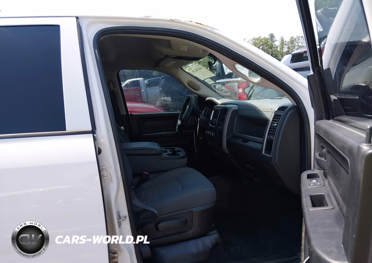2018 Ram 1500 Express 4X2 6'4 Box VIN:1C6RR6FT8JS244820 - 5