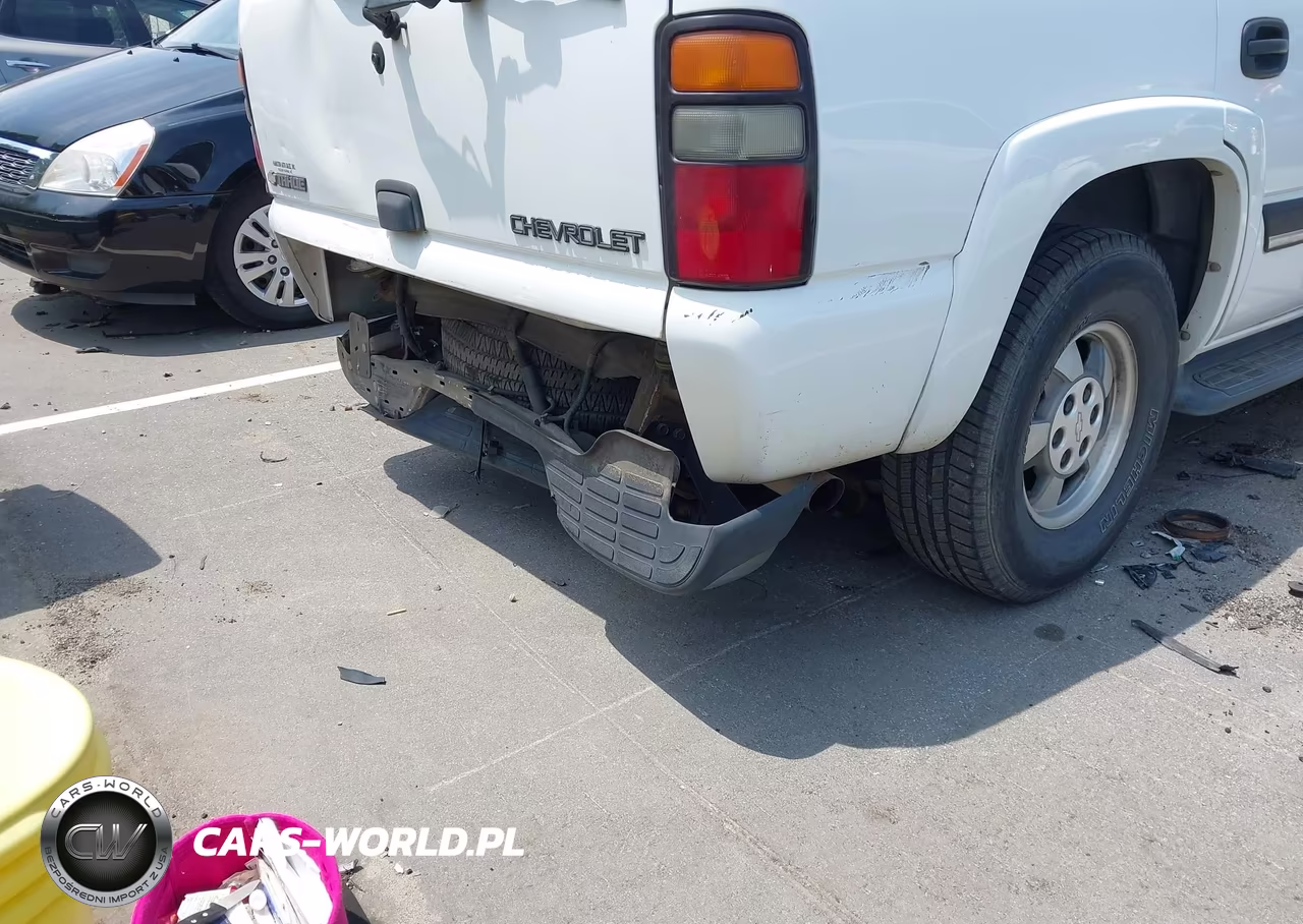 2005 Chevrolet Tahoe Ls VIN:1GNEK13T15R161592 - 6