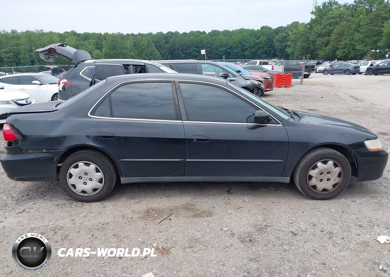 1998 Honda Accord Lx VIN:1HGCG5649WA215297 - 13