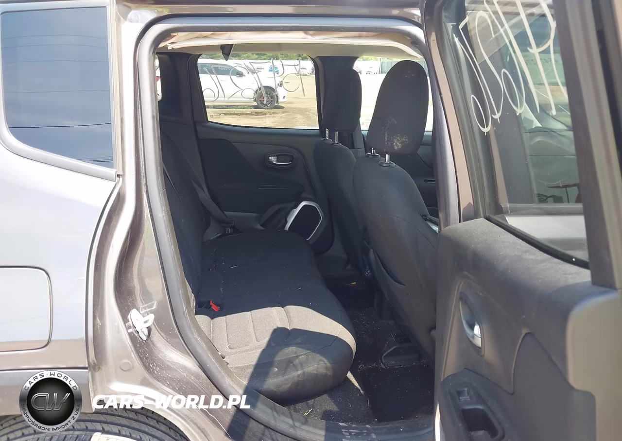 2018 Jeep Renegade Latitude 4X4 VIN:ZACCJBBB8JPJ44876 - 8