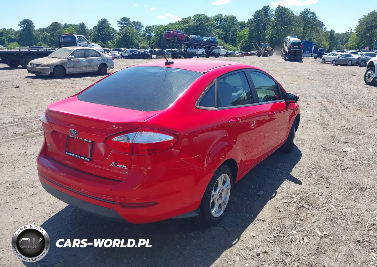 2015 Ford Fiesta Se VIN:3FADP4BJ8FM213154 - 4
