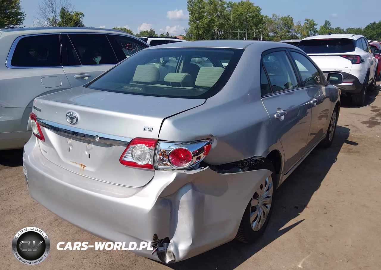 2013 Toyota Corolla Le VIN:2T1BU4EE7DC922690 - 4