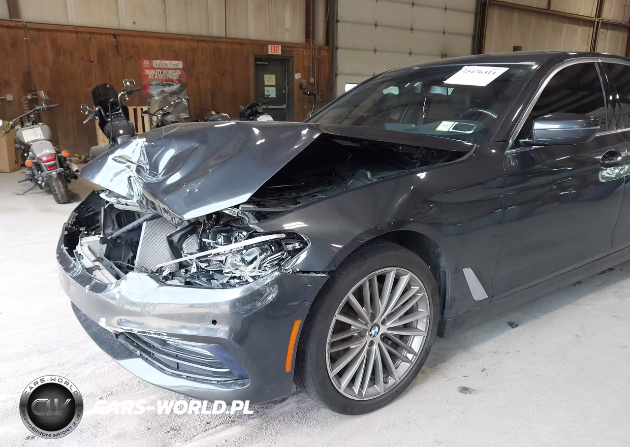2017 BMW 530I VIN:WBAJA5C3XHG456012 - 17