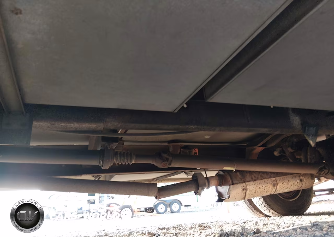 1995 Ford Econoline E350 Cutaway Van VIN:1FDKE30G1SHB04019 - 12