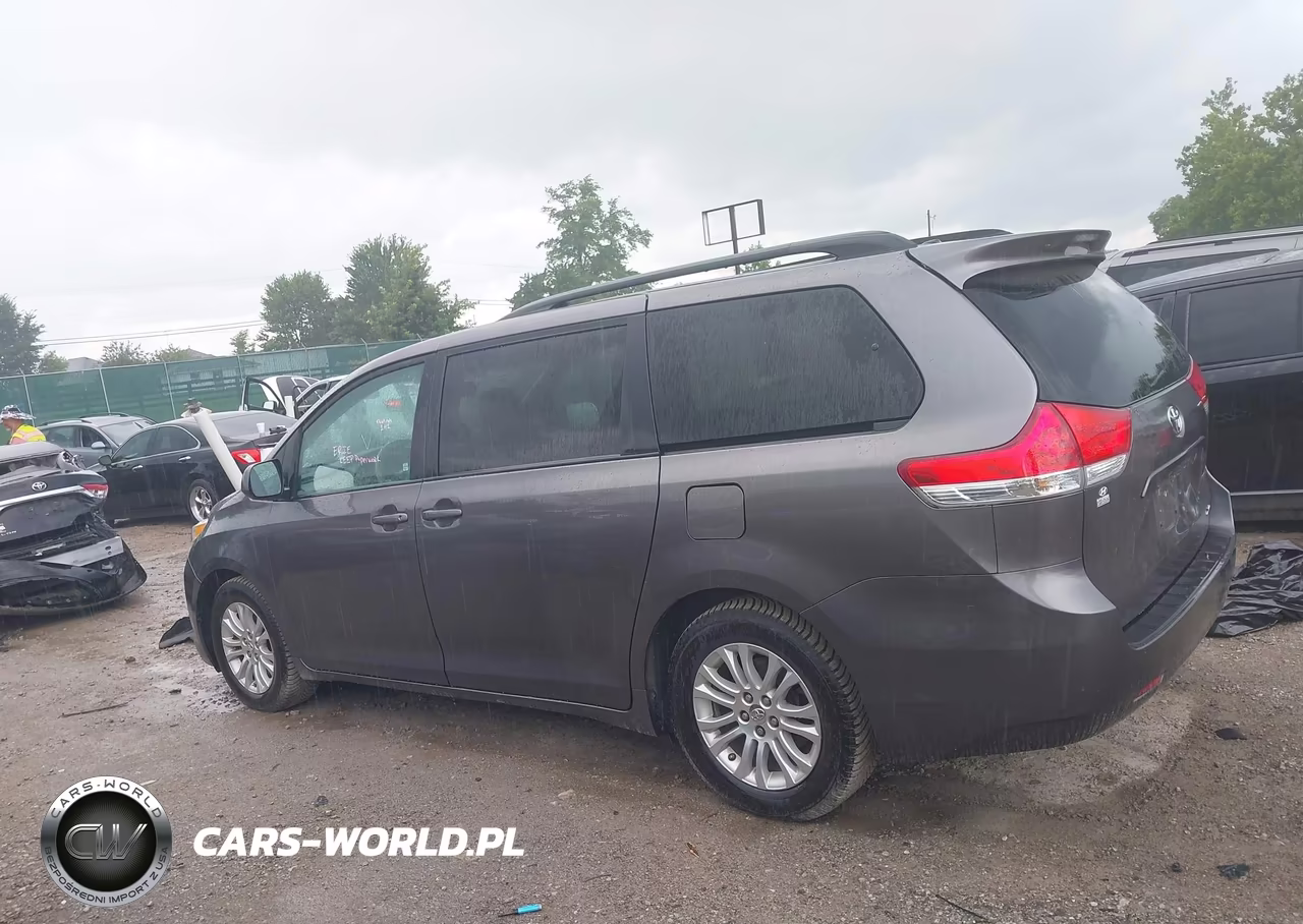 2014 Toyota Sienna Xle V6 8 Passenger VIN:5TDYK3DC5ES438570 - 15