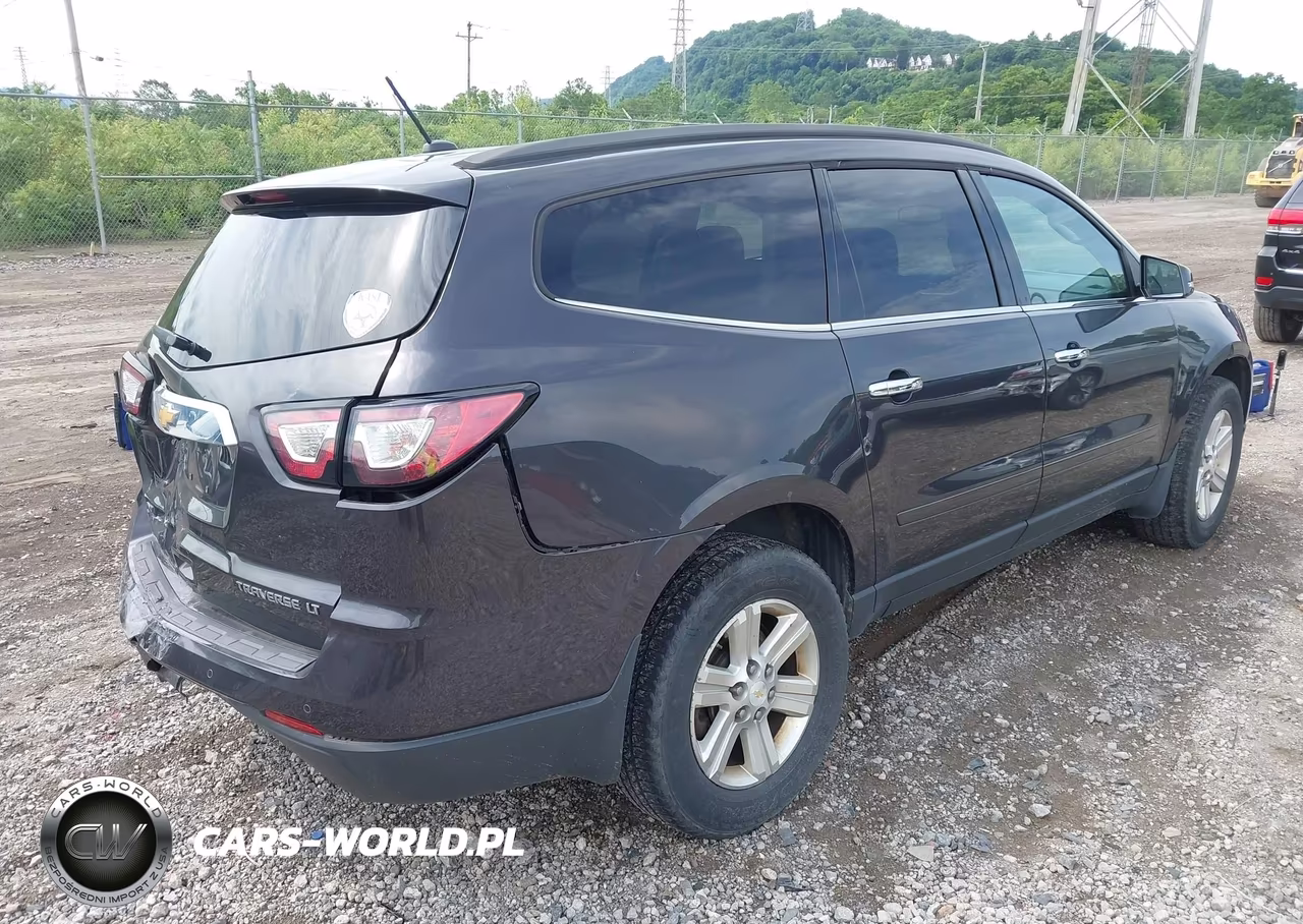 2013 Chevrolet Traverse Lt VIN:1GNKVJKD1DJ265307 - 4