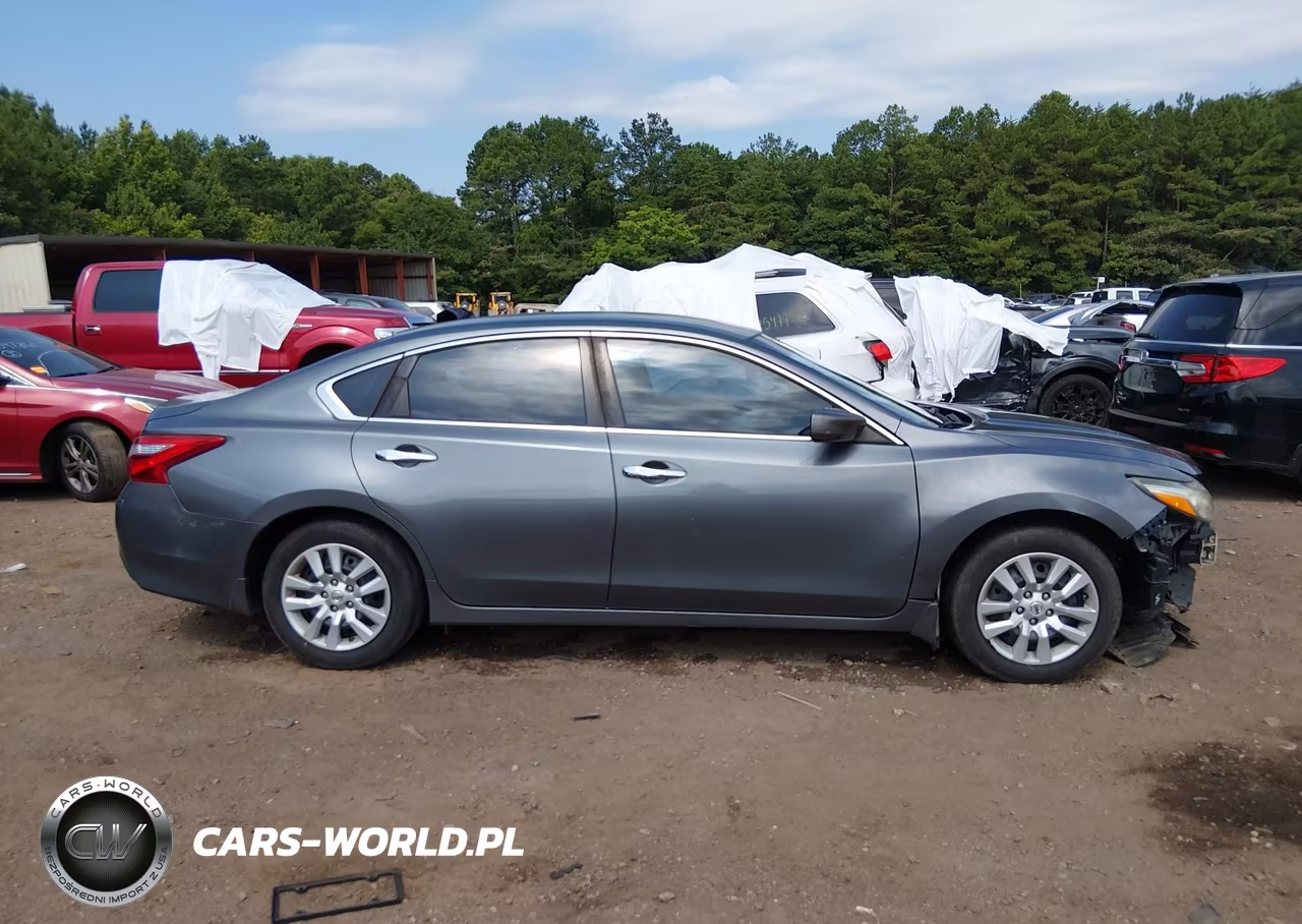 2016 Nissan Altima 2.5 S VIN:1N4AL3AP4GN351490 - 14