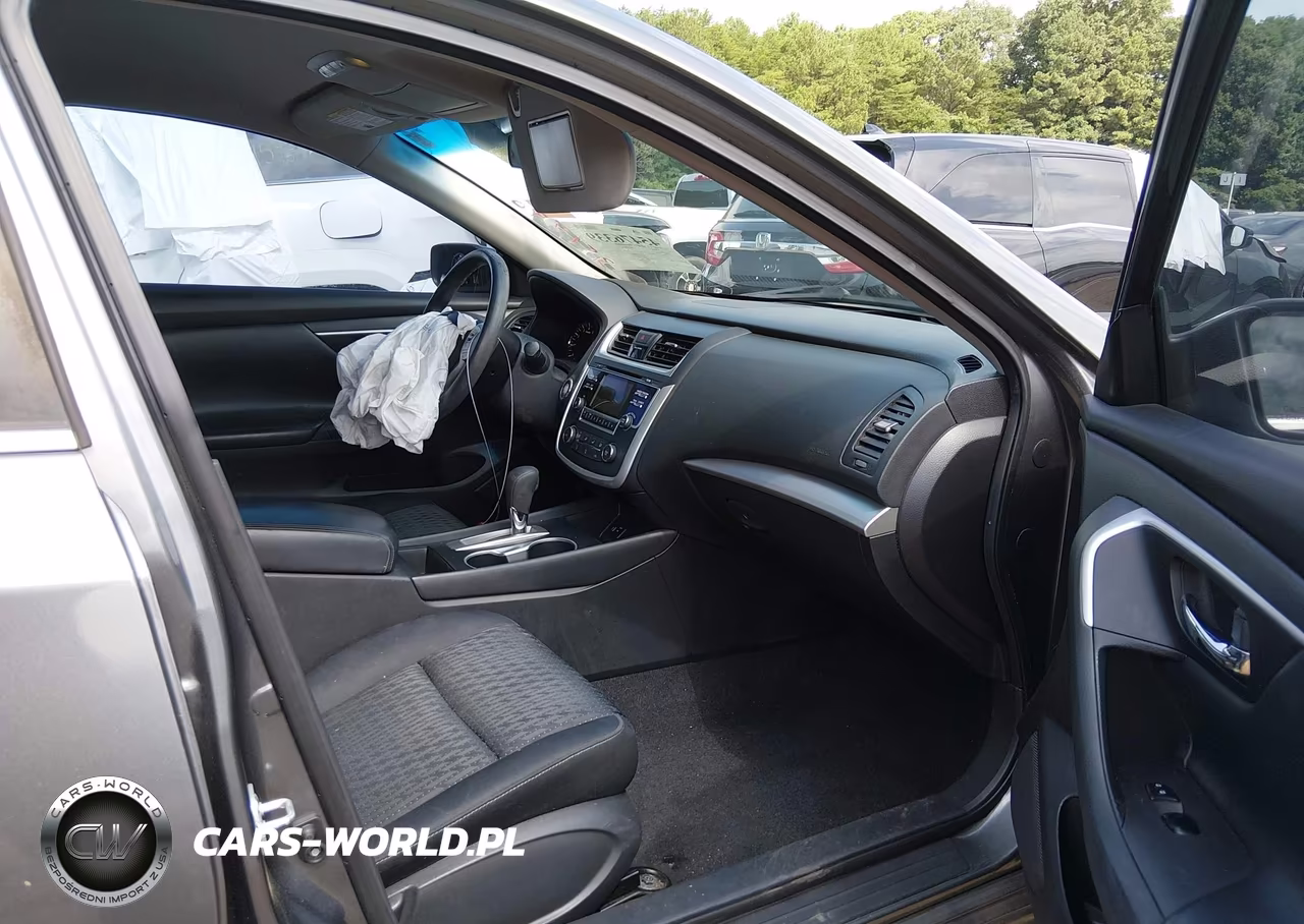 2016 Nissan Altima 2.5 S VIN:1N4AL3AP4GN351490 - 5