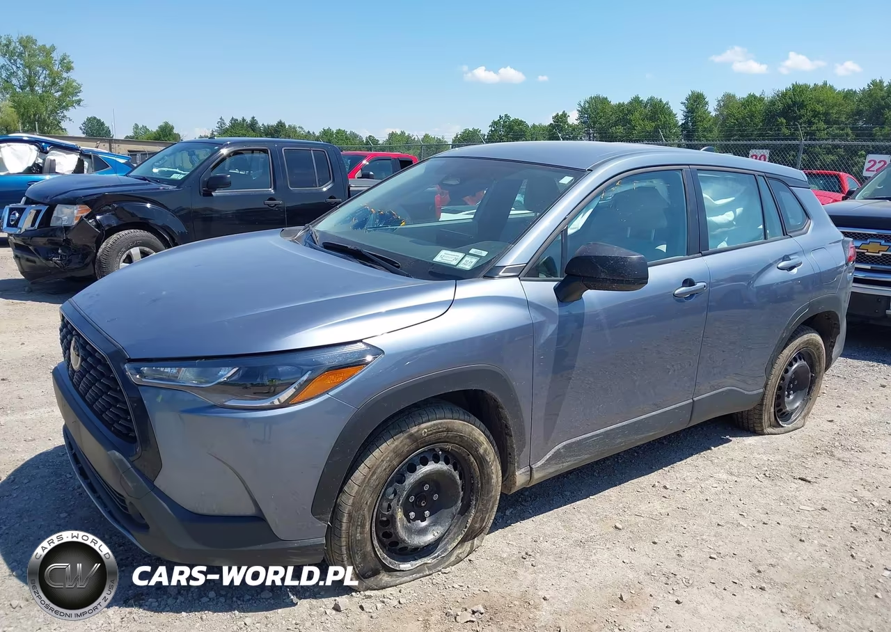 2024 Toyota Corolla Cross L VIN:7MUAAABG1RV119886 - 2
