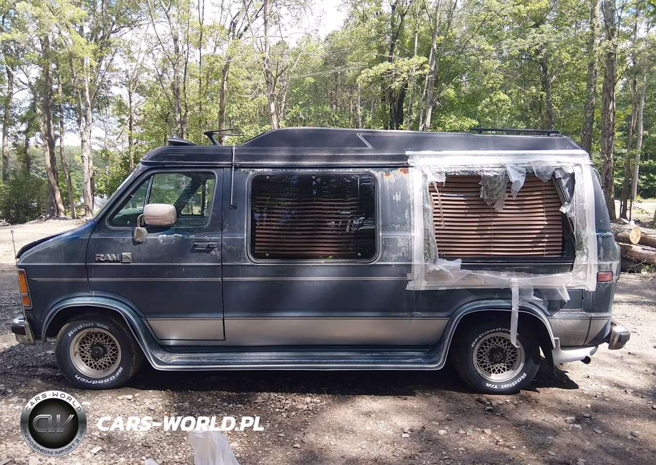 1988 Dodge Ram Van B250 VIN:2B6HB23Y3JK134712 - 14