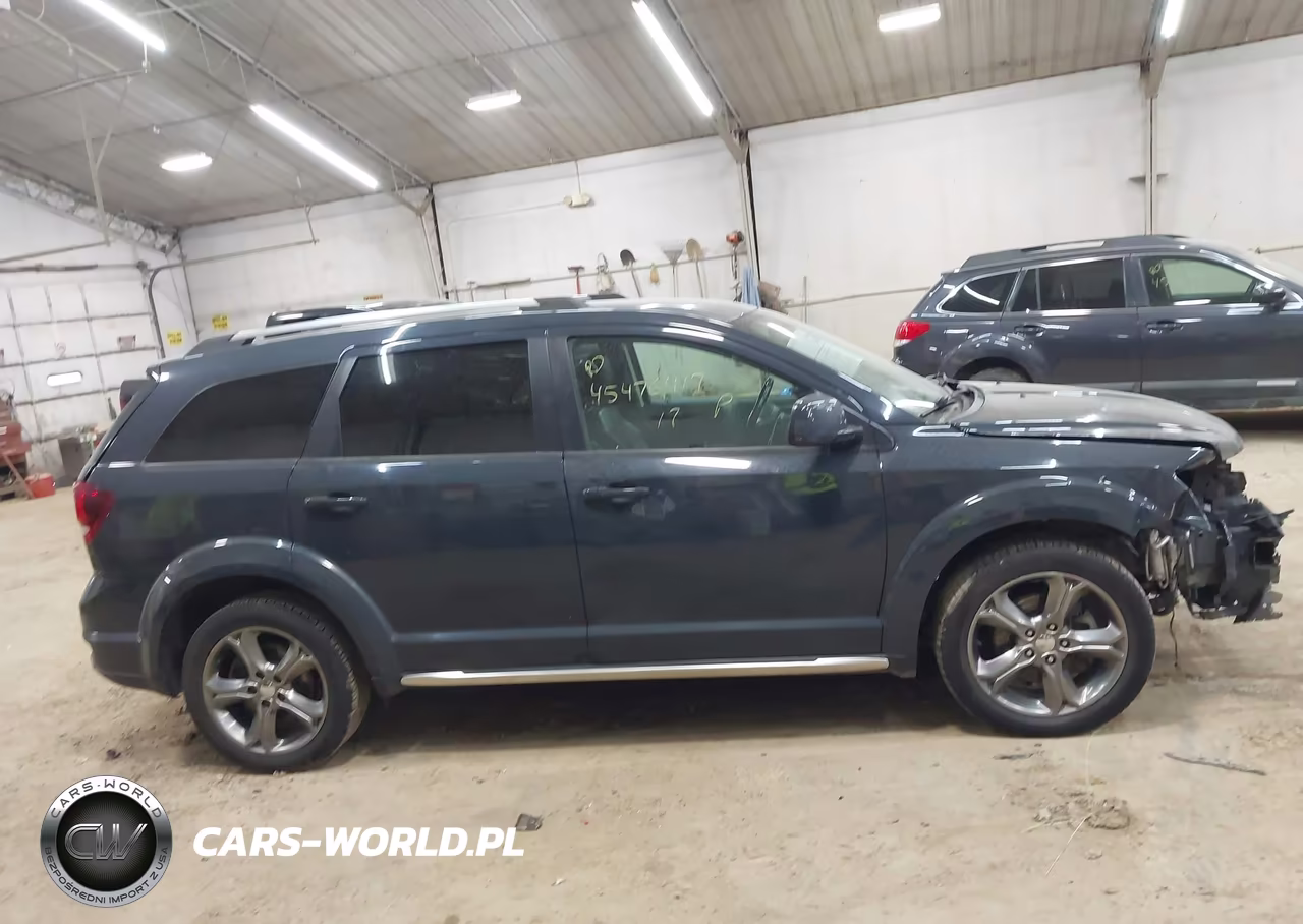 2017 Dodge Journey Crossroad Plus Awd VIN:3C4PDDGG6HT567745 - 13