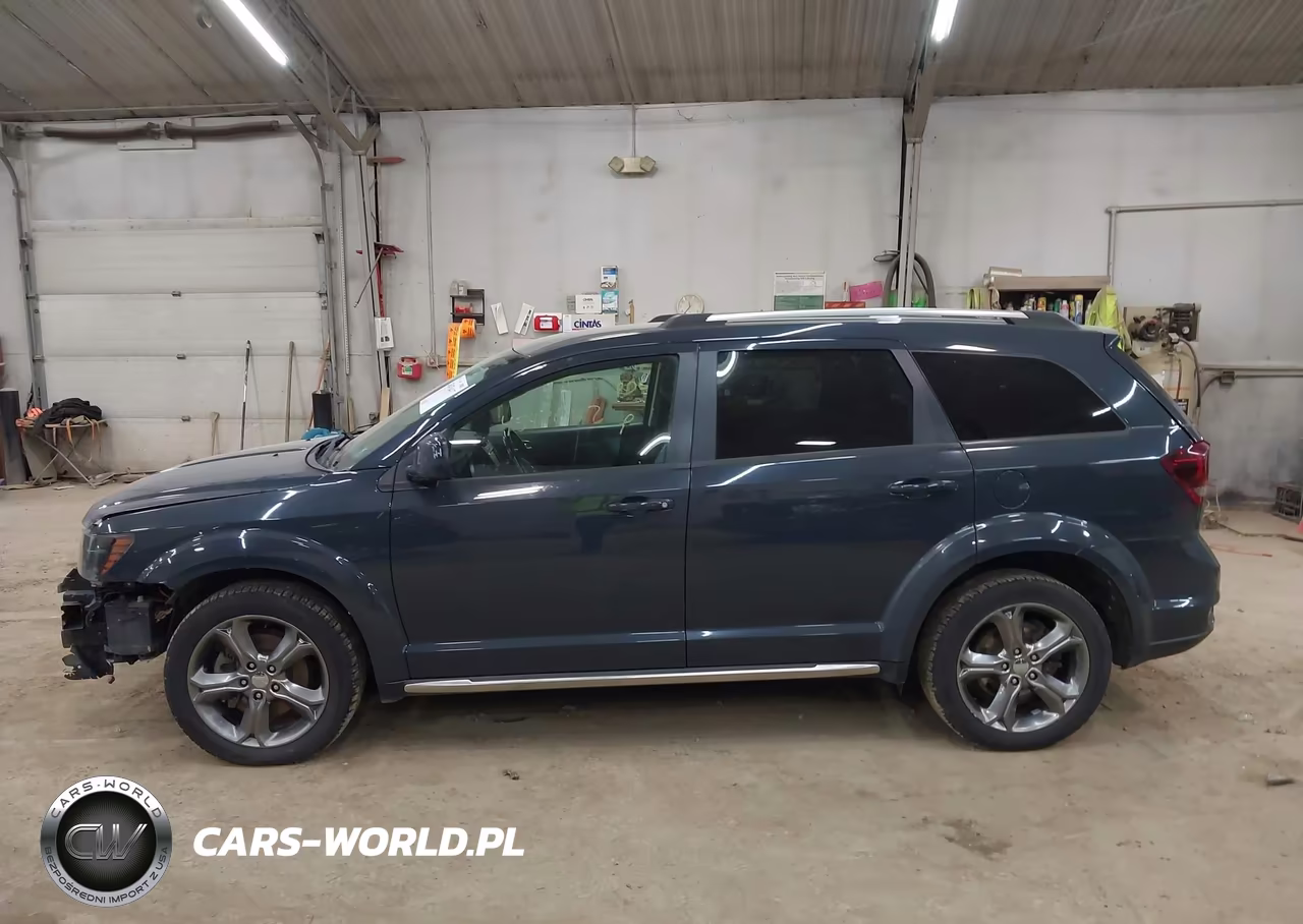 2017 Dodge Journey Crossroad Plus Awd VIN:3C4PDDGG6HT567745 - 14