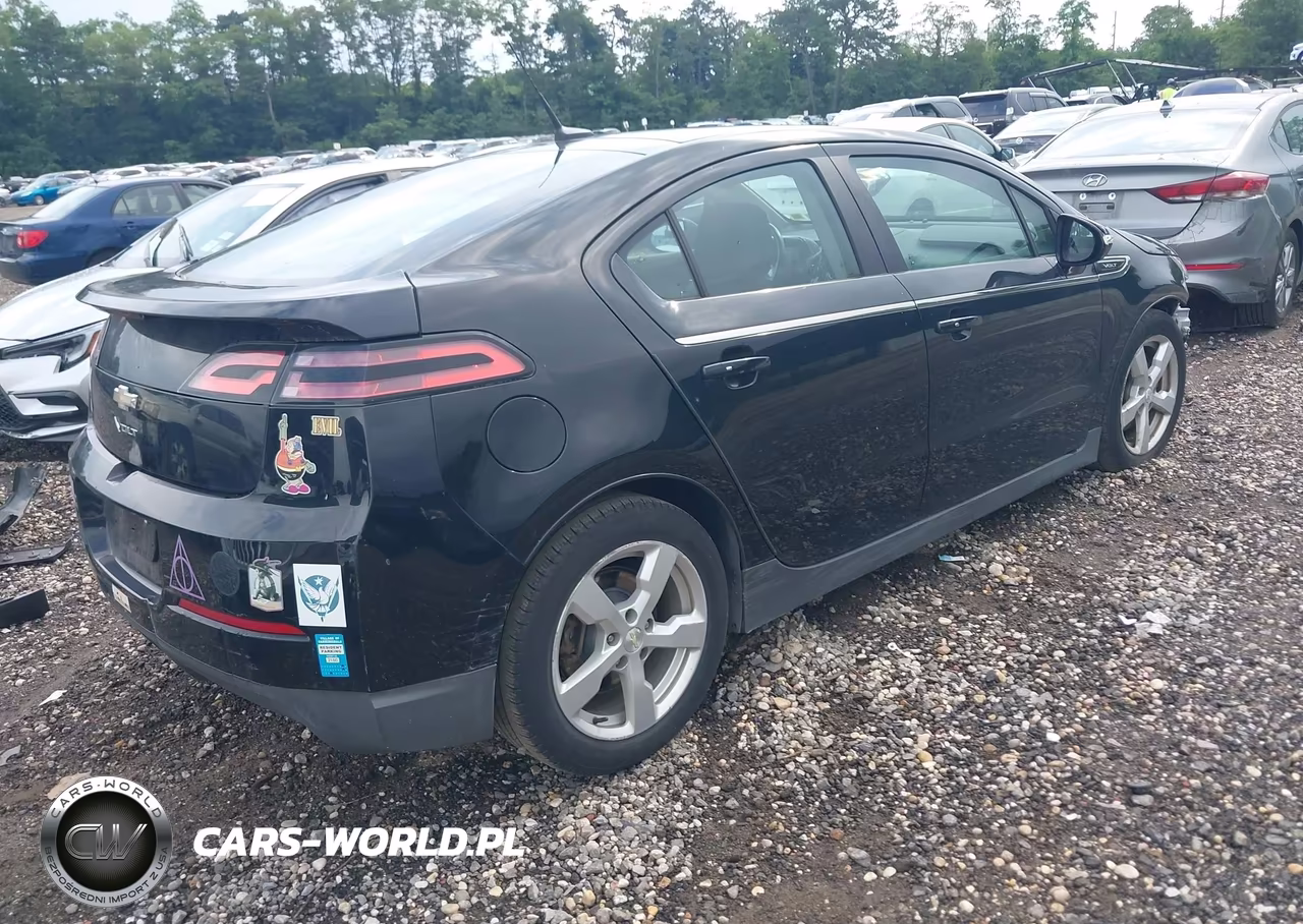 2013 Chevrolet Volt VIN:1G1RD6E41DU106877 - 4
