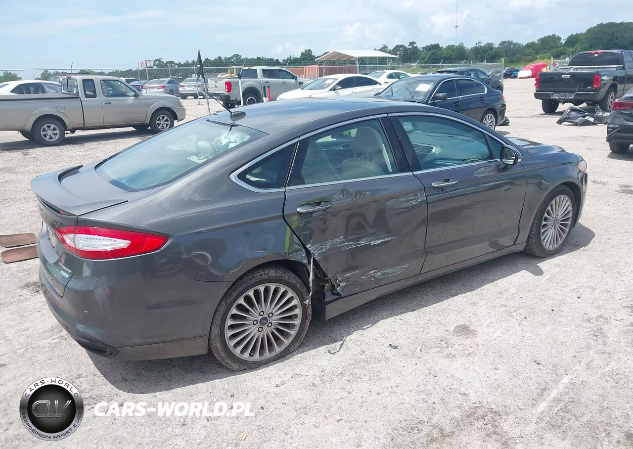 2015 Ford Fusion Titanium VIN:3FA6P0K91FR227486 - 4