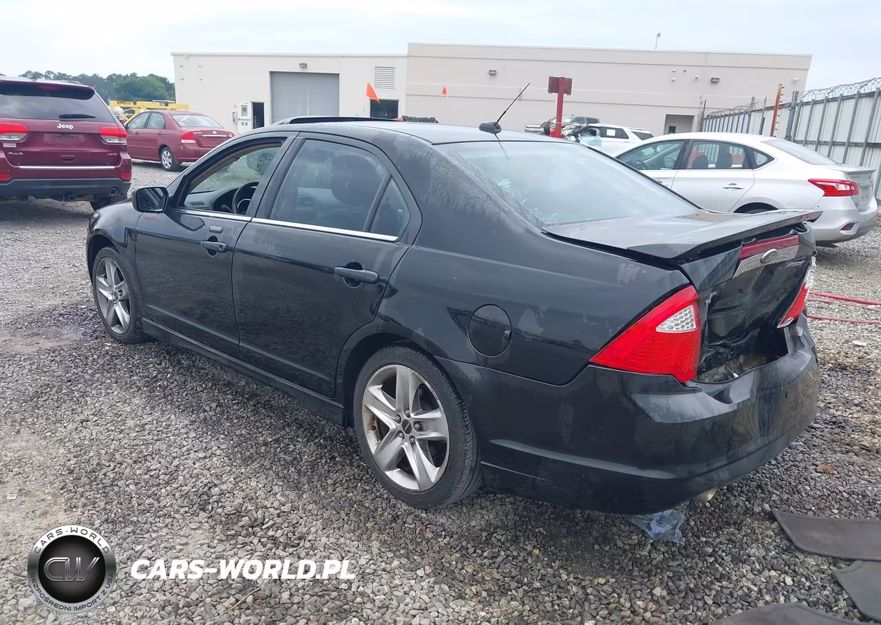 2010 Ford Fusion Sport VIN:3FAHP0KC7AR354126 - 3