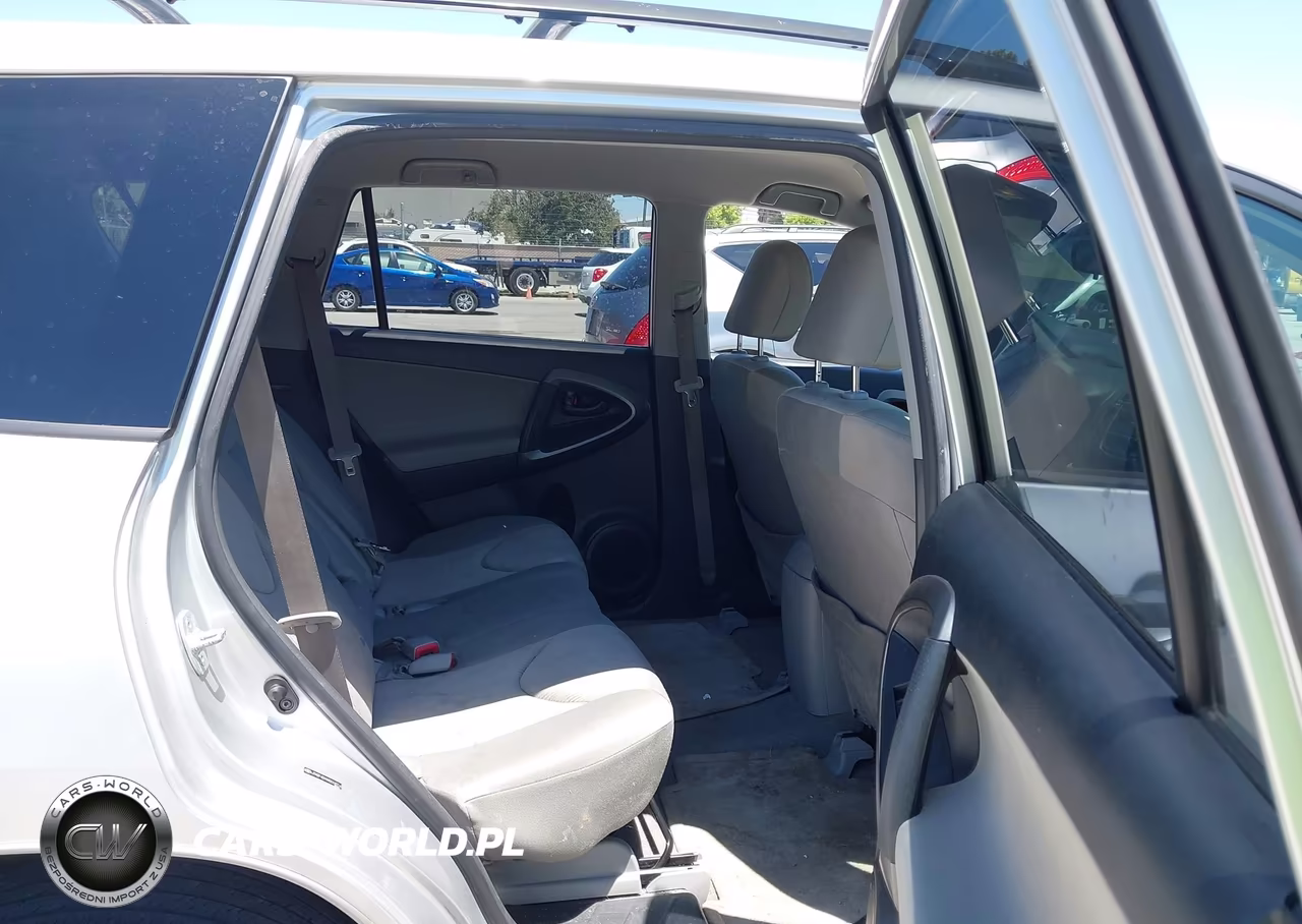 2010 Toyota Rav4 VIN:JTMZF4DVXAD018714 - 8
