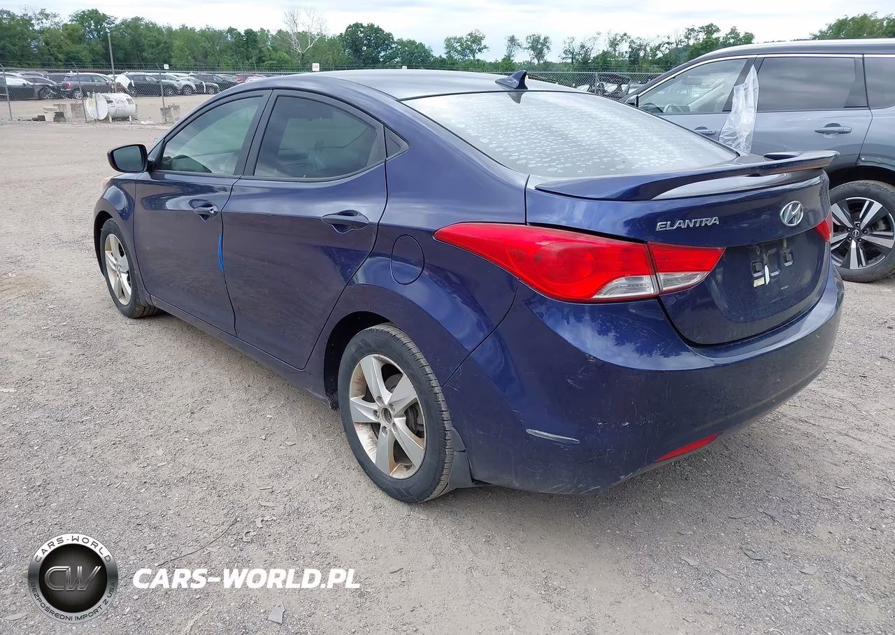 2013 Hyundai Elantra Gls VIN:5NPDH4AE1DH293301 - 3