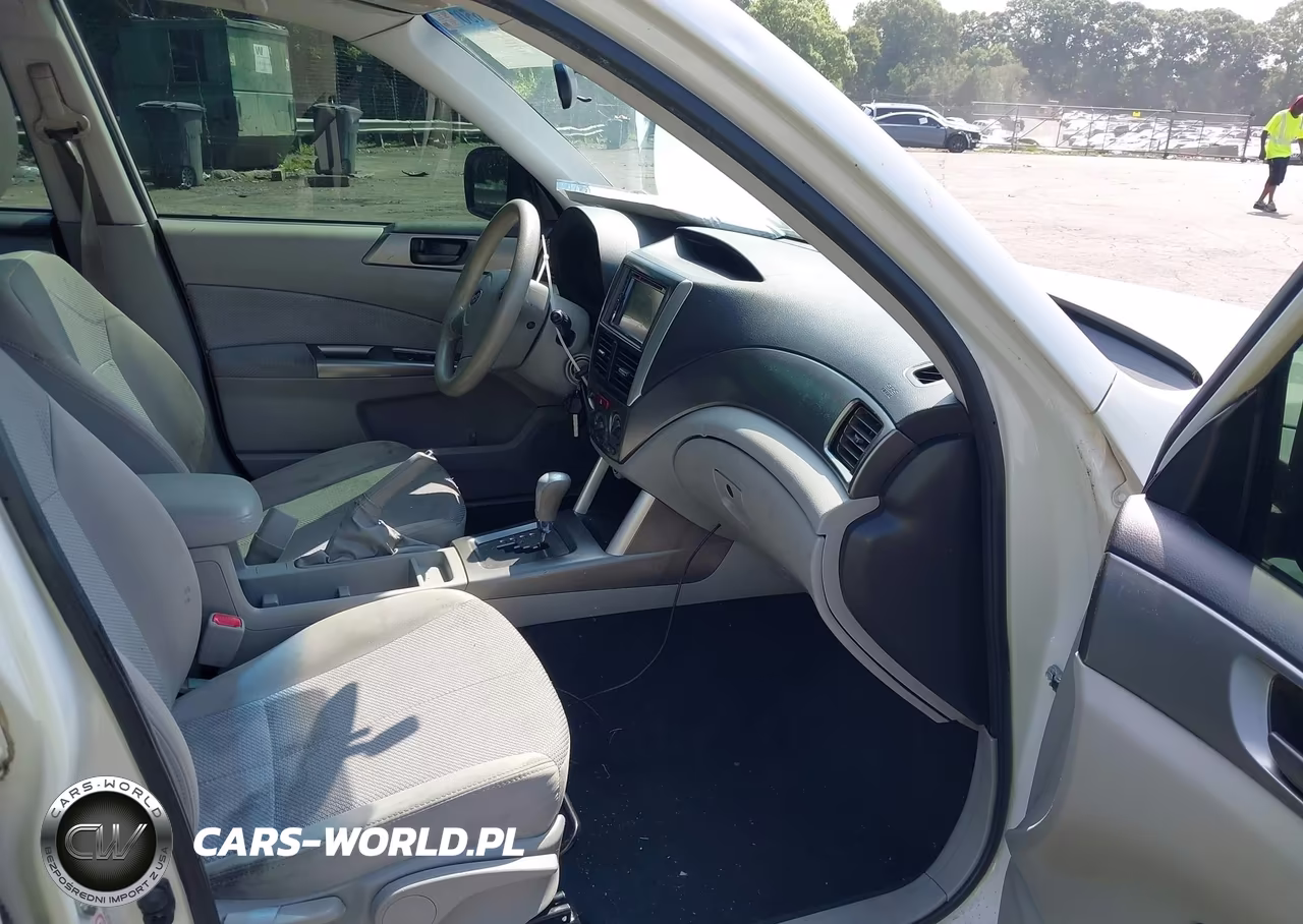 2012 Subaru Forester 2.5X VIN:JF2SHBBC6CH452479 - 5
