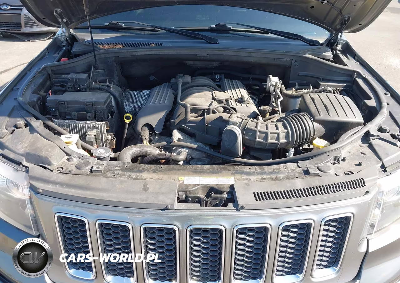 2012 Jeep Grand Cherokee Srt8 VIN:1C4RJFDJ9CC304912 - 10