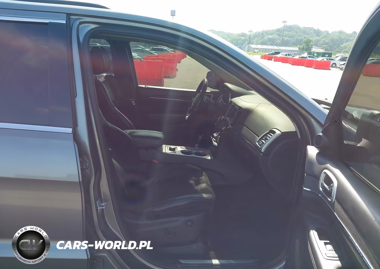 2012 Jeep Grand Cherokee Srt8 VIN:1C4RJFDJ9CC304912 - 5