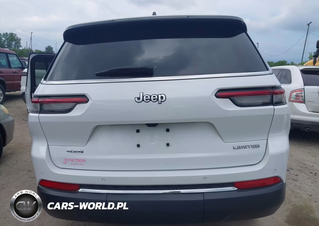 2023 Jeep Grand Cherokee L Limited 4X4 VIN:1C4RJKBG2P8801017 - 17