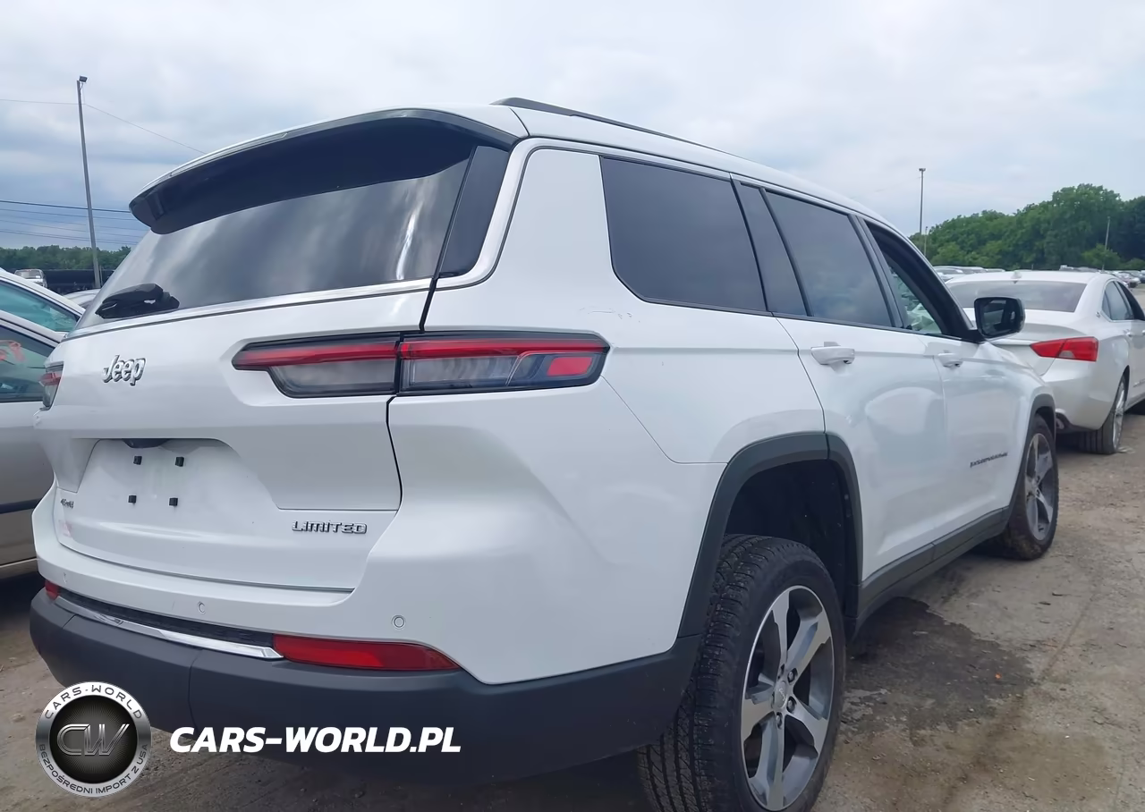 2023 Jeep Grand Cherokee L Limited 4X4 VIN:1C4RJKBG2P8801017 - 4