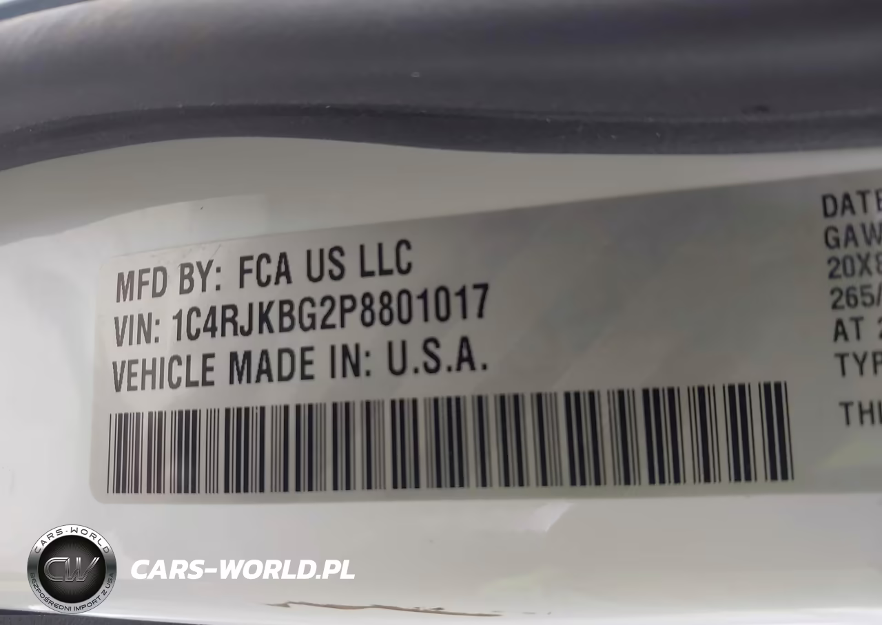 2023 Jeep Grand Cherokee L Limited 4X4 VIN:1C4RJKBG2P8801017 - 9