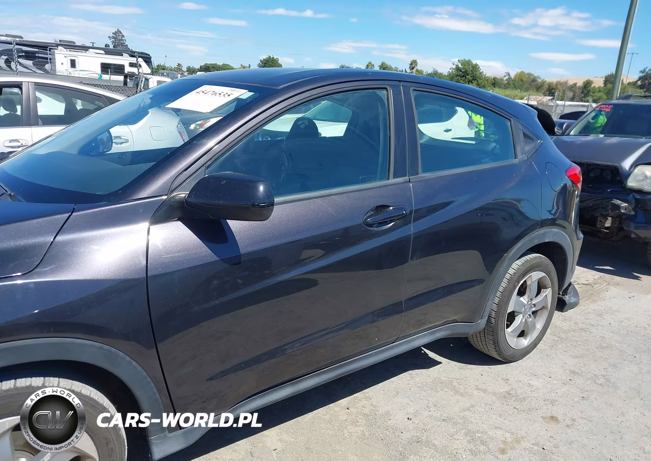 2018 Honda Hr-V Lx VIN:3CZRU6H37JG715250 - 15