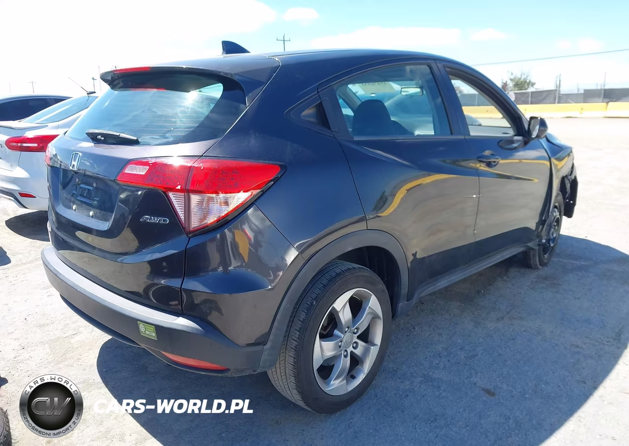 2018 Honda Hr-V Lx VIN:3CZRU6H37JG715250 - 4