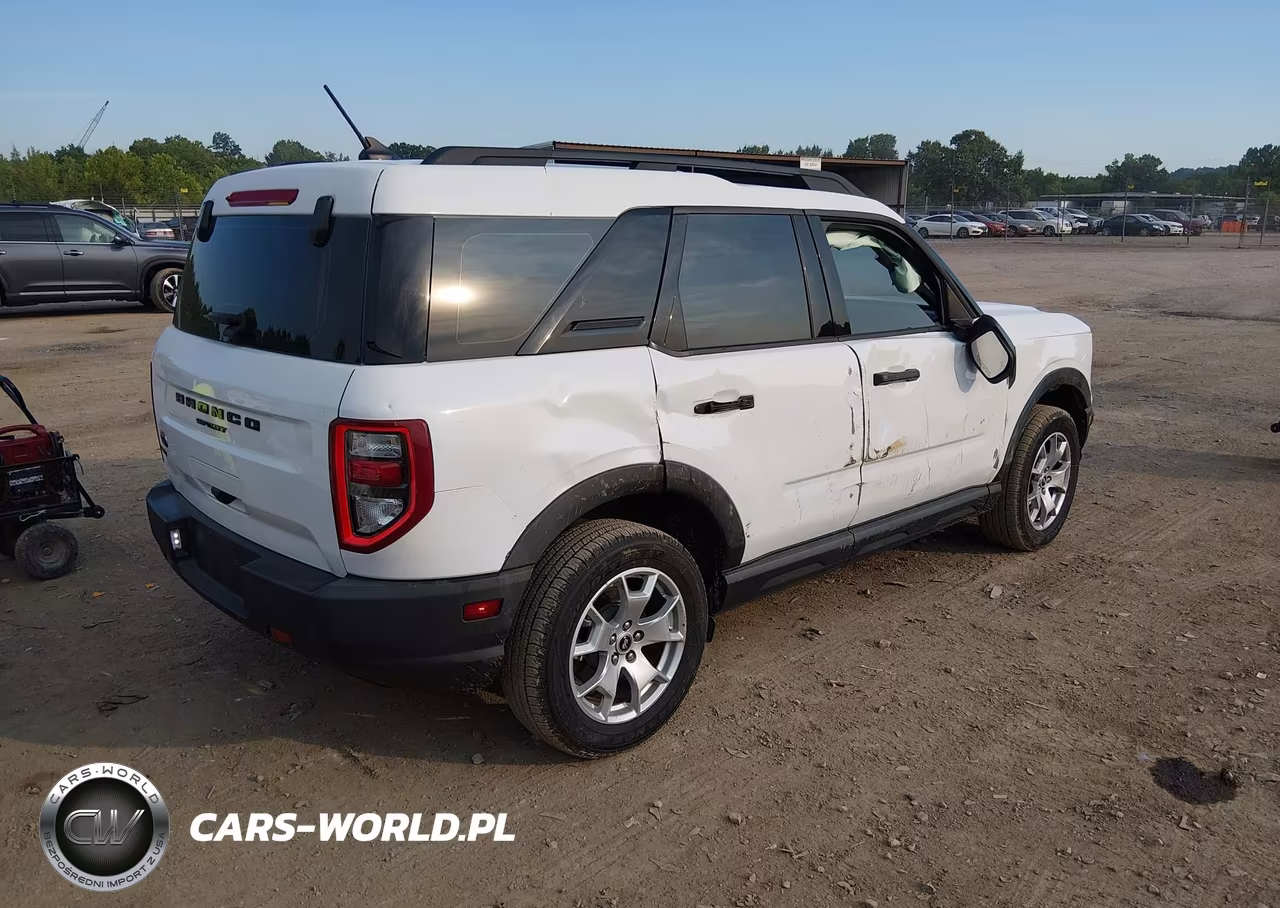 2021 Ford Bronco Sport VIN:3FMCR9A63MRB30415 - 4