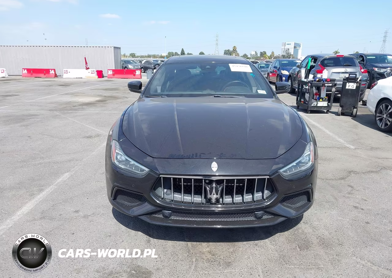 2018 Maserati Ghibli S Gransport VIN:ZAM57YSS9J1260127 - 12