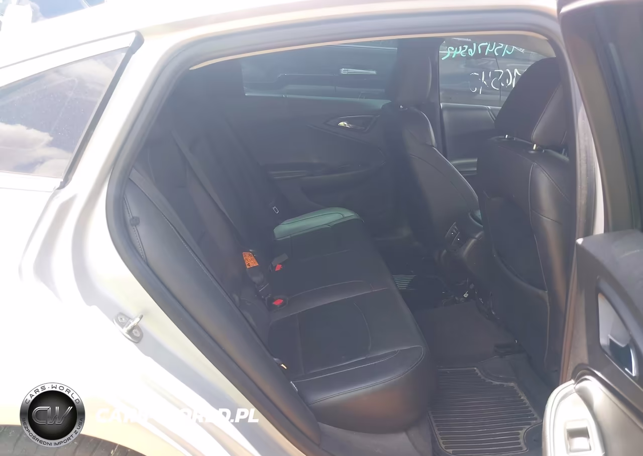 2018 Chevrolet Malibu Lt VIN:1G1ZD5ST3JF192876 - 8