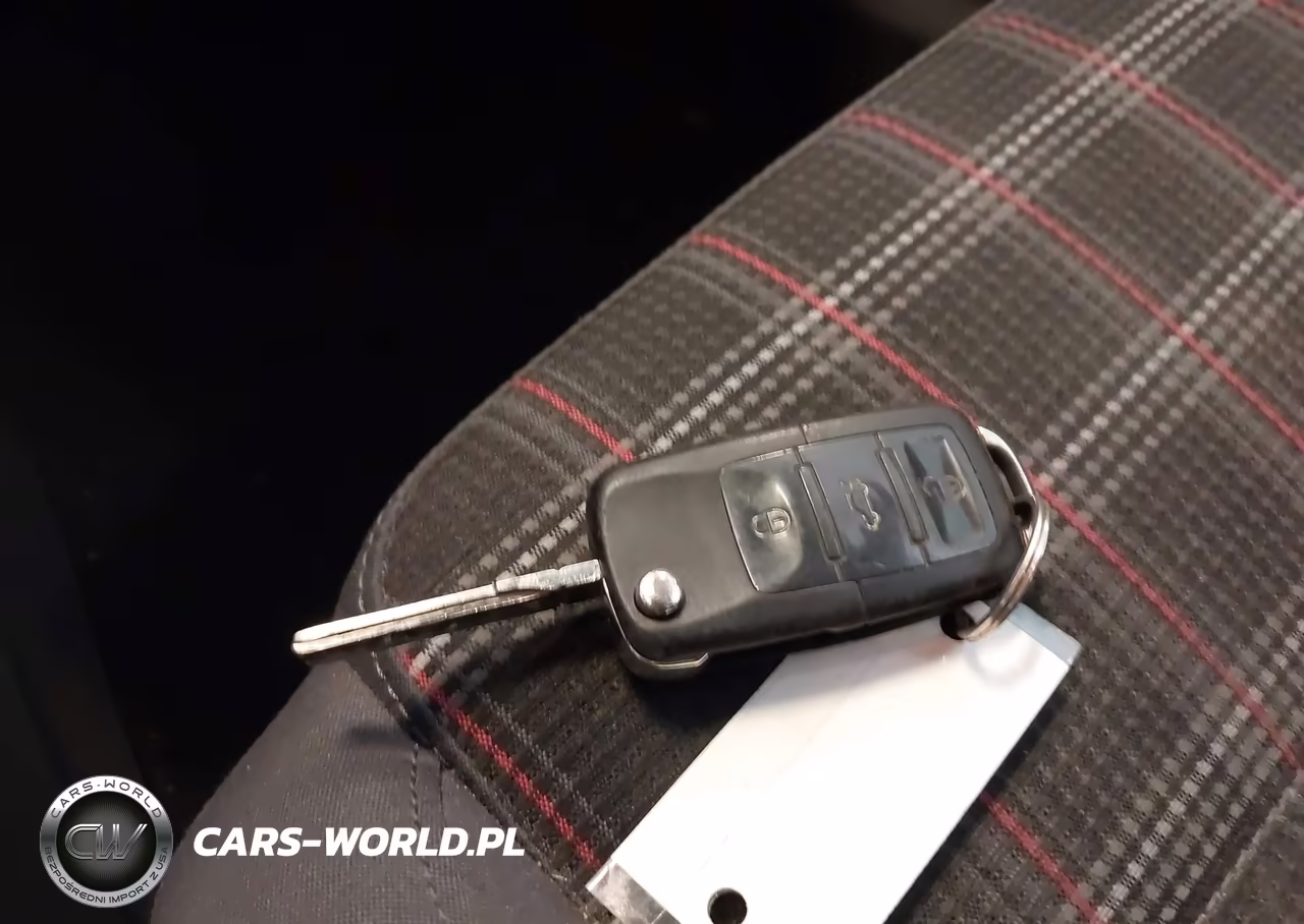 2009 Volkswagen Gti 2-Door VIN:WVWEV71K29W031566 - 11