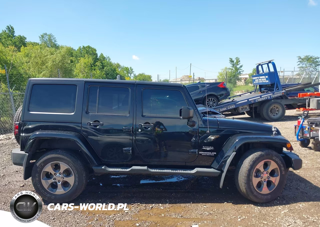 2012 Jeep Wrangler Unlimited Sahara VIN:1C4BJWEG6CL179484 - 13