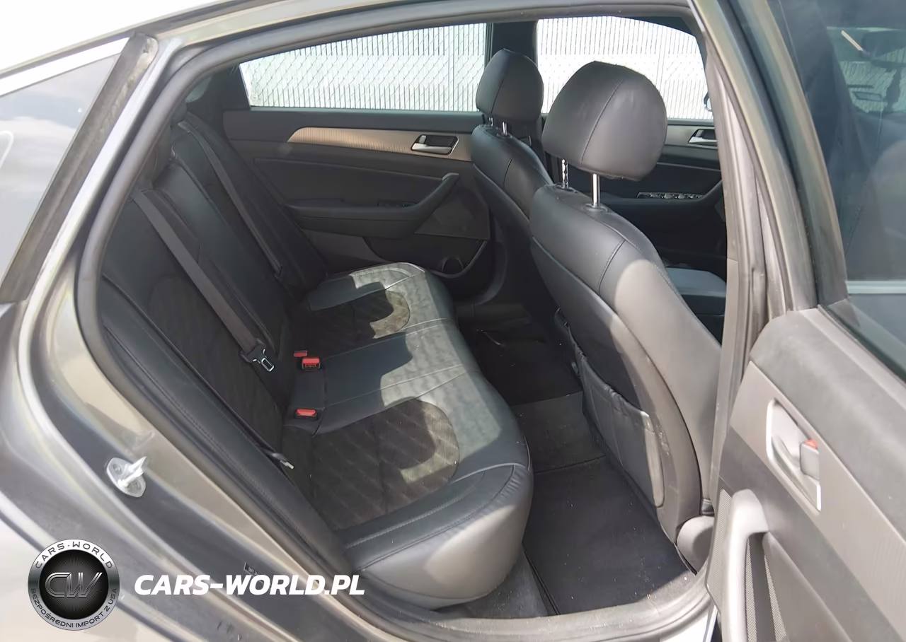 2018 Hyundai Sonata Sport+ VIN:5NPE34AFXJH703360 - 8