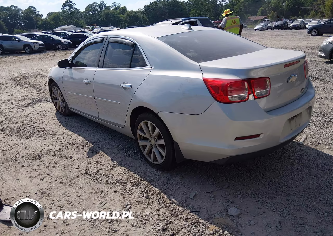 2014 Chevrolet Malibu 2Lt VIN:1G11E5SL4EF153844 - 3
