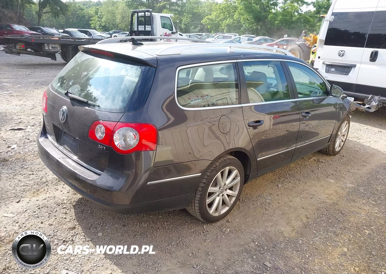 2010 Volkswagen Passat Komfort VIN:WVWXK7AN5AE092190 - 4
