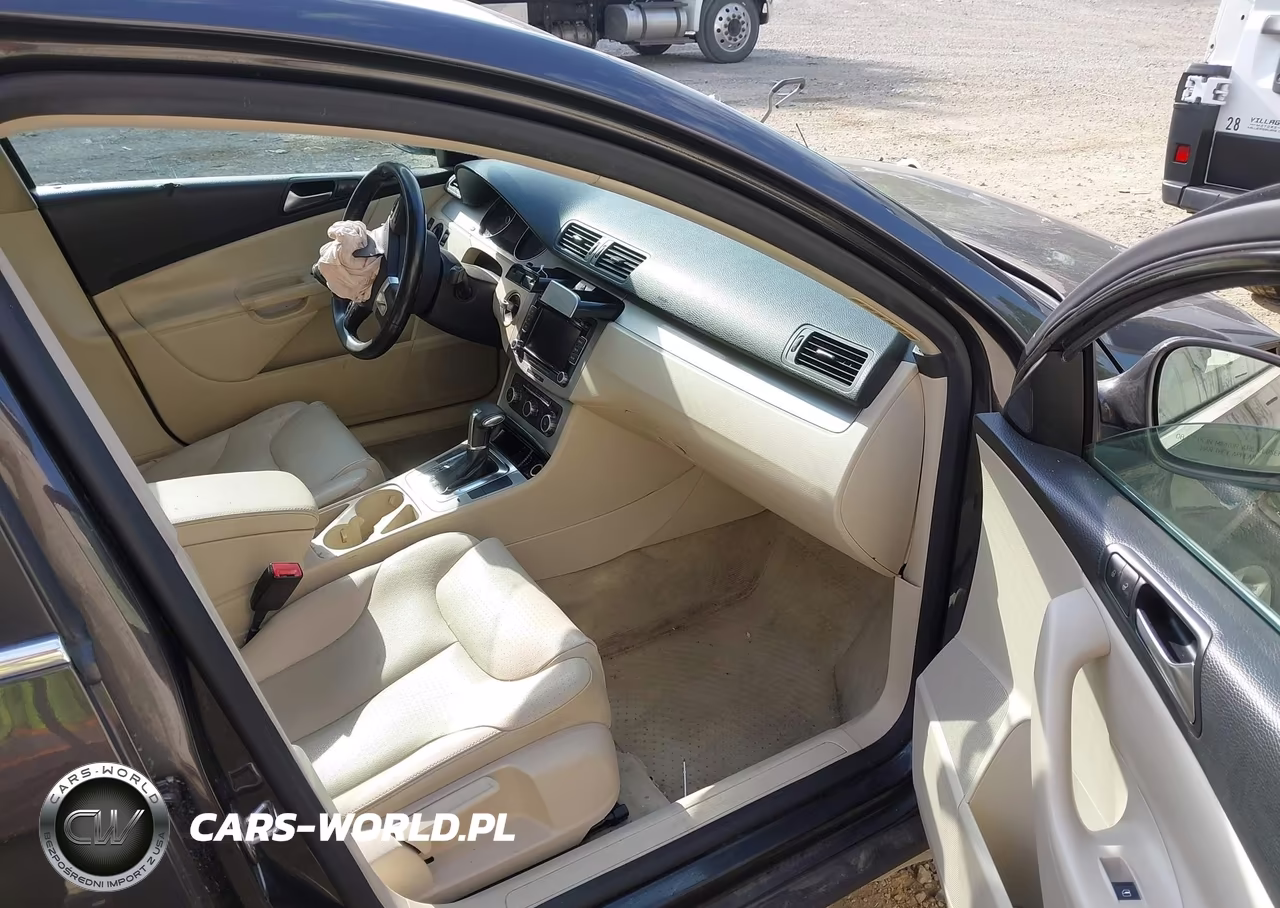 2010 Volkswagen Passat Komfort VIN:WVWXK7AN5AE092190 - 5