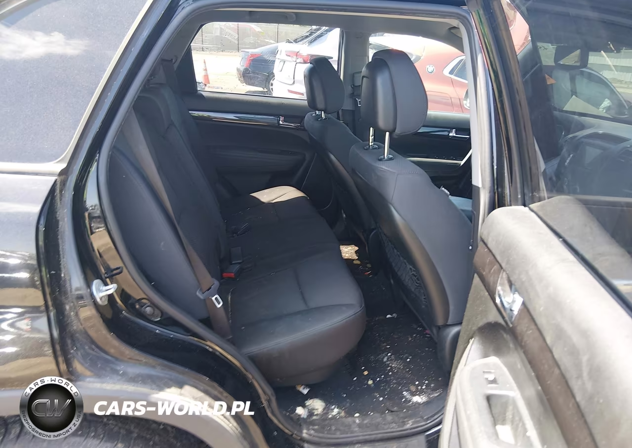 2011 Kia Sorento Lx VIN:5XYKT4A11BG133796 - 8