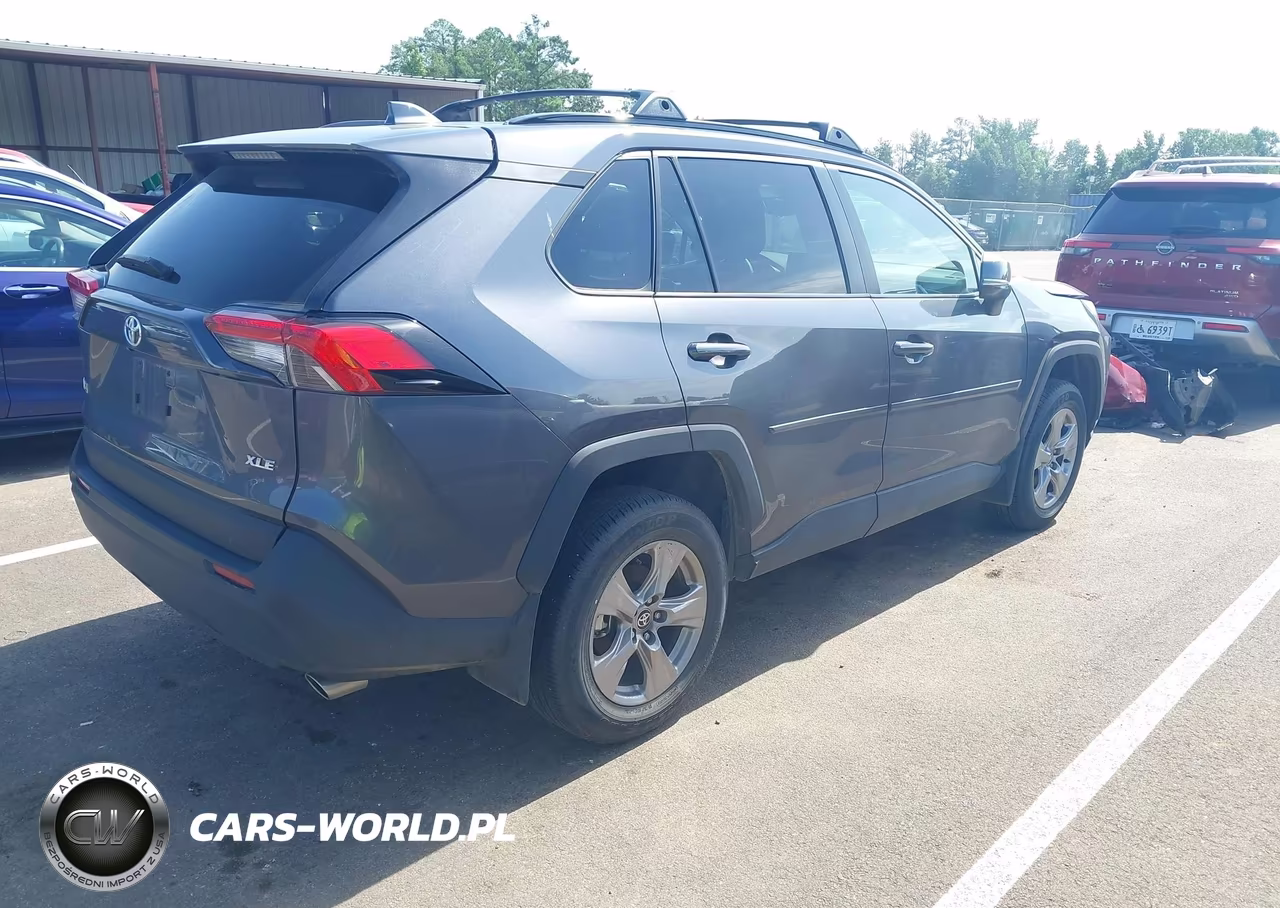 2025 Toyota Rav4 Xle VIN:2T3W1RFV5SC333986 - 4