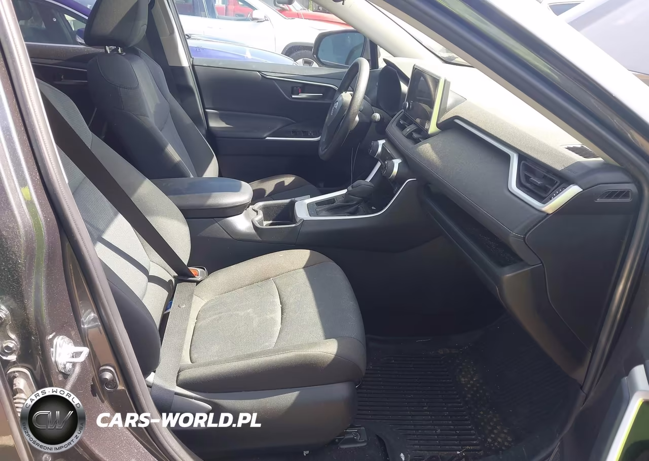 2025 Toyota Rav4 Xle VIN:2T3W1RFV5SC333986 - 5
