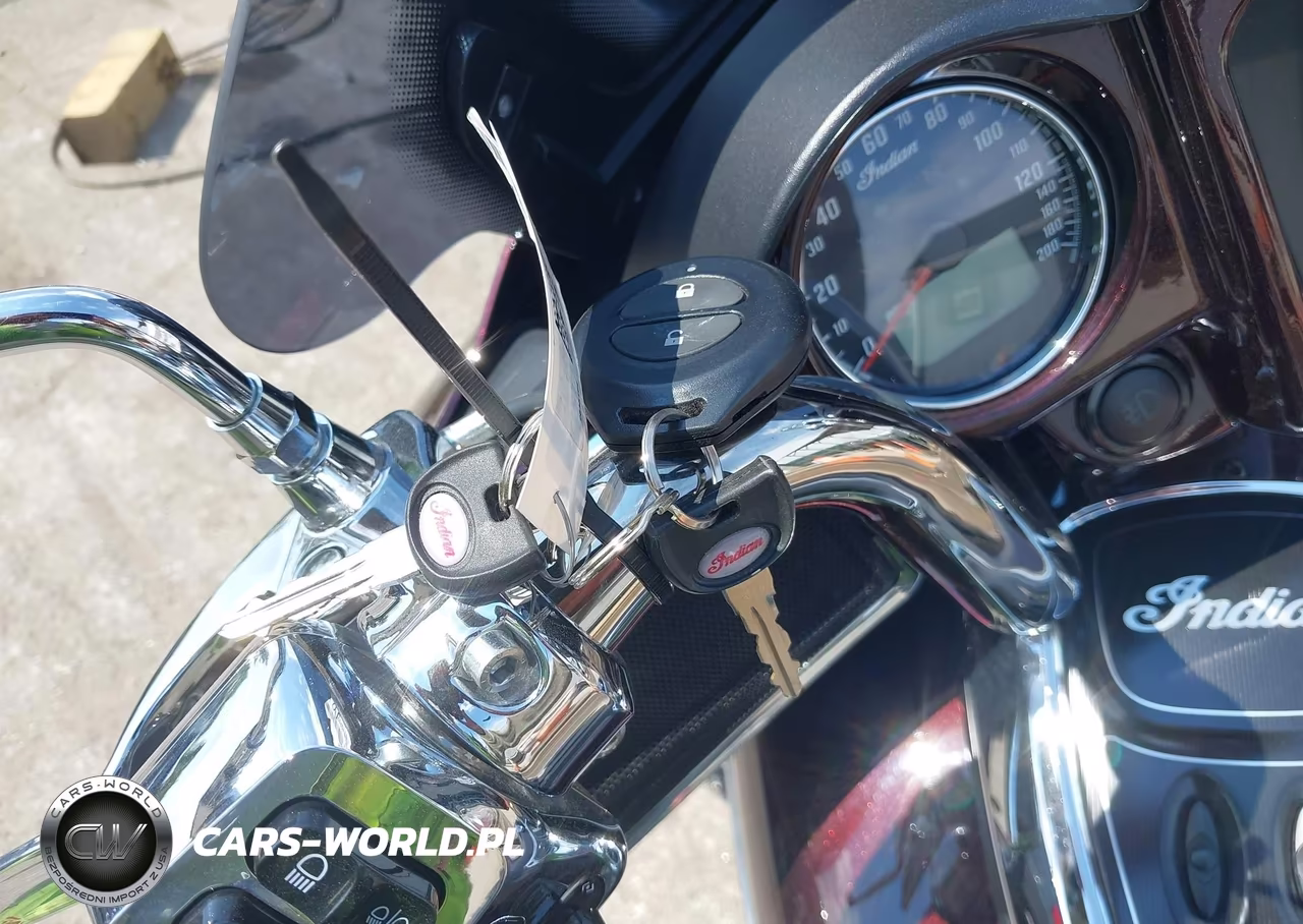 2022 Indian Motorcycle Co. Roadmaster Limited VIN:56KTKABB8N3412503 - 11