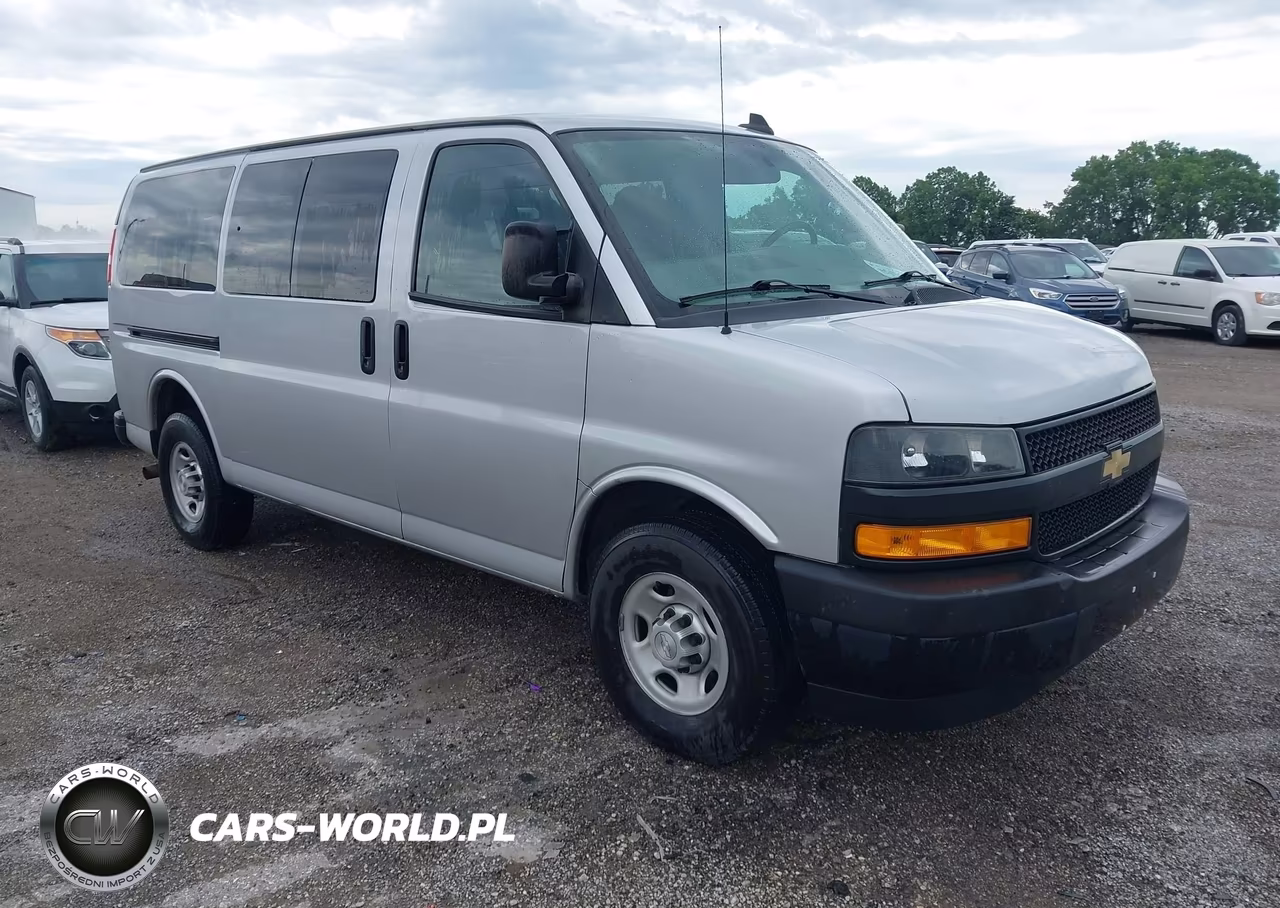 2019 Chevrolet Express 2500 Ls – zdjęcie 1 z 17