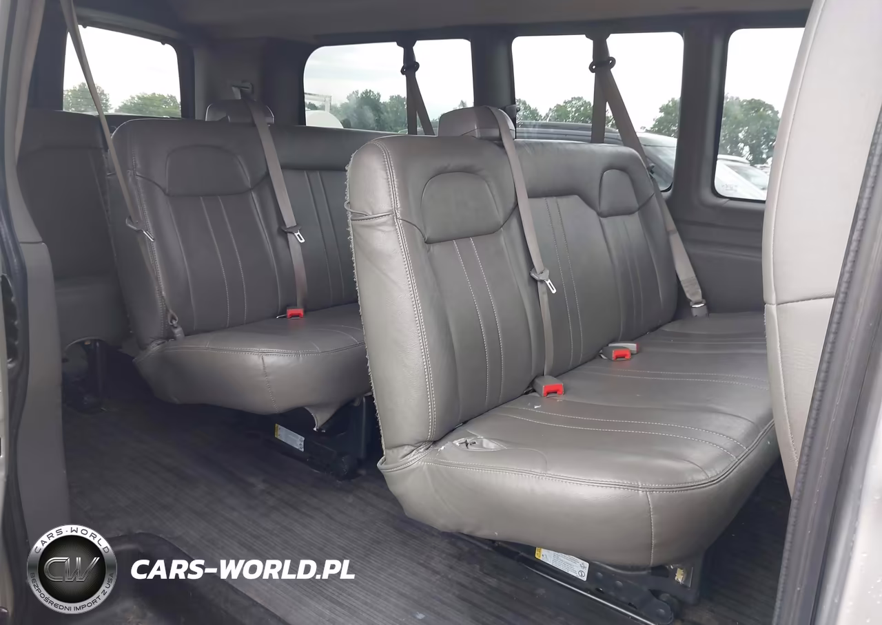 2019 Chevrolet Express 2500 Ls VIN:1GAWGEFG1K1330582 - 8
