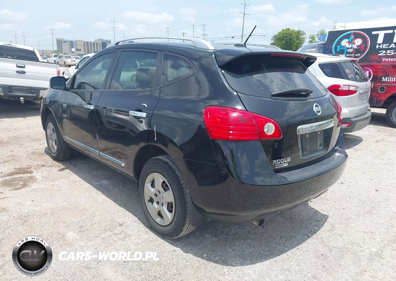 2015 Nissan Rogue Select S VIN:JN8AS5MT0FW671744 - 3