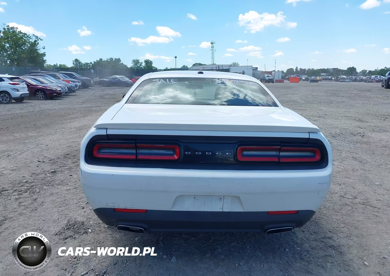 2015 Dodge Challenger Sxt VIN:2C3CDZAG7FH873660 - 15