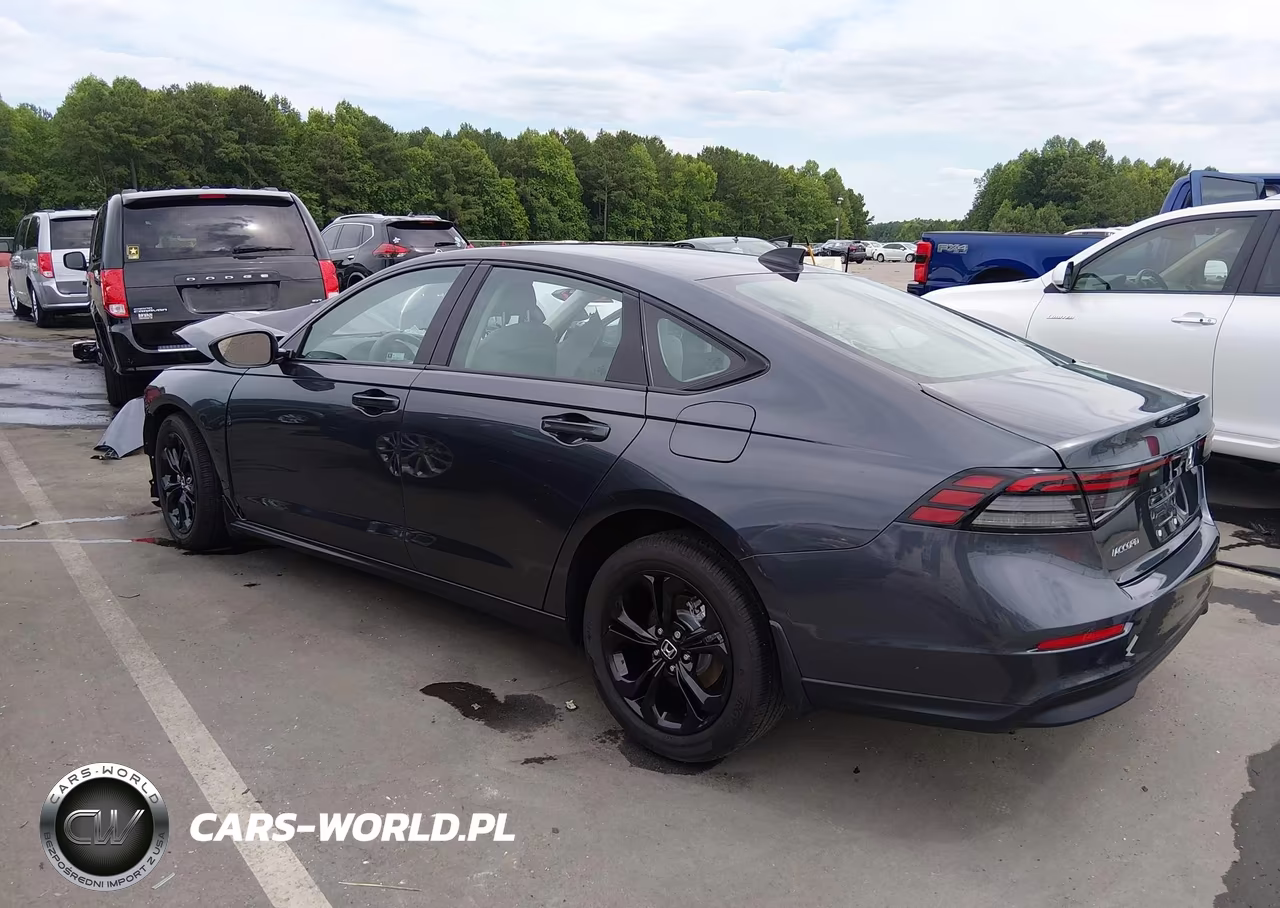 2025 Honda Accord Se VIN:1HGCY1F46SA040653 - 3