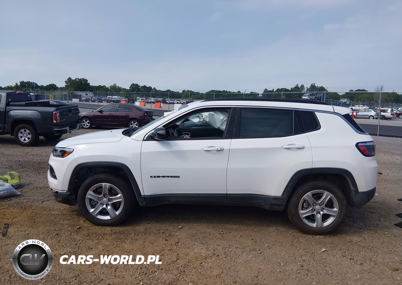 2024 Jeep Compass Latitude 4X4 VIN:3C4NJDBN2RT595260 - 15